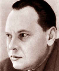 Анатолий Жаренов